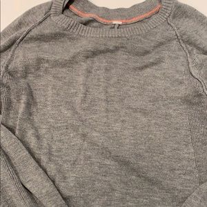 Lululemon sit in lotus sweater 4 6 S